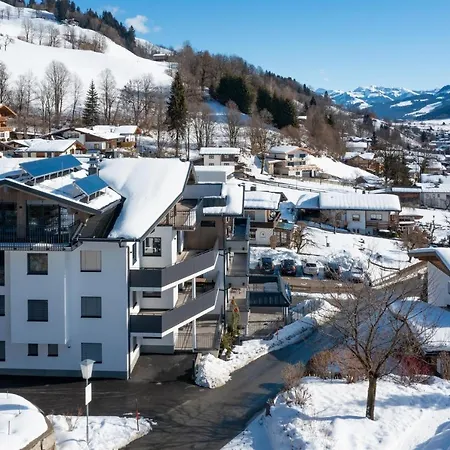 Sonnberg Living Superior Апартаменты Бриксен-им-Тале